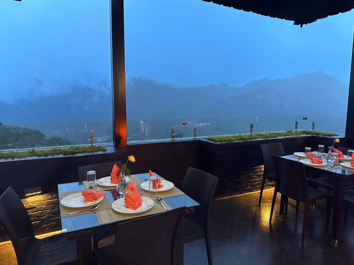 Viceroy Luxury Mountain Resort And Spa Munnar Eksteriør billede