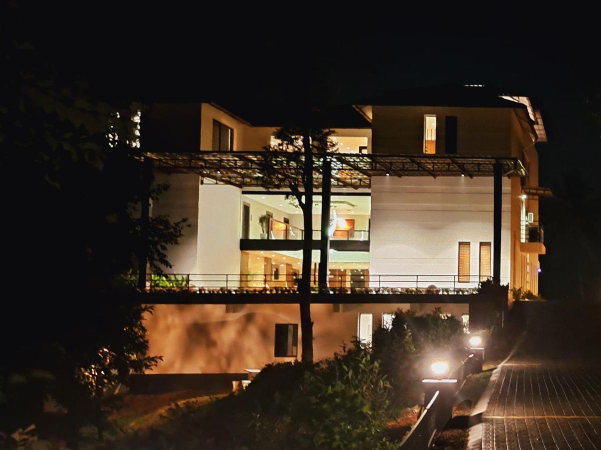 Viceroy Luxury Mountain Resort And Spa Munnar Eksteriør billede