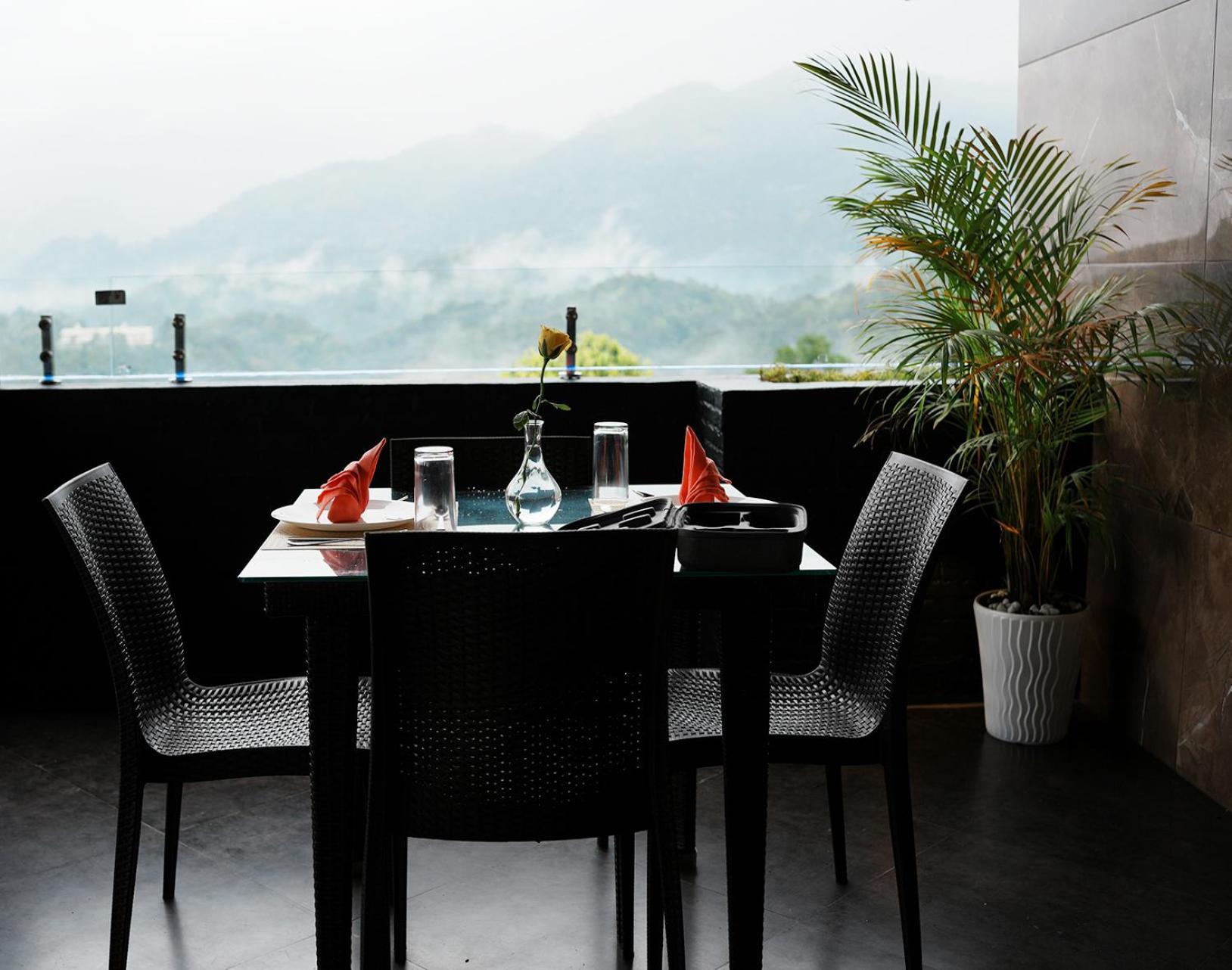 Viceroy Luxury Mountain Resort And Spa Munnar Eksteriør billede