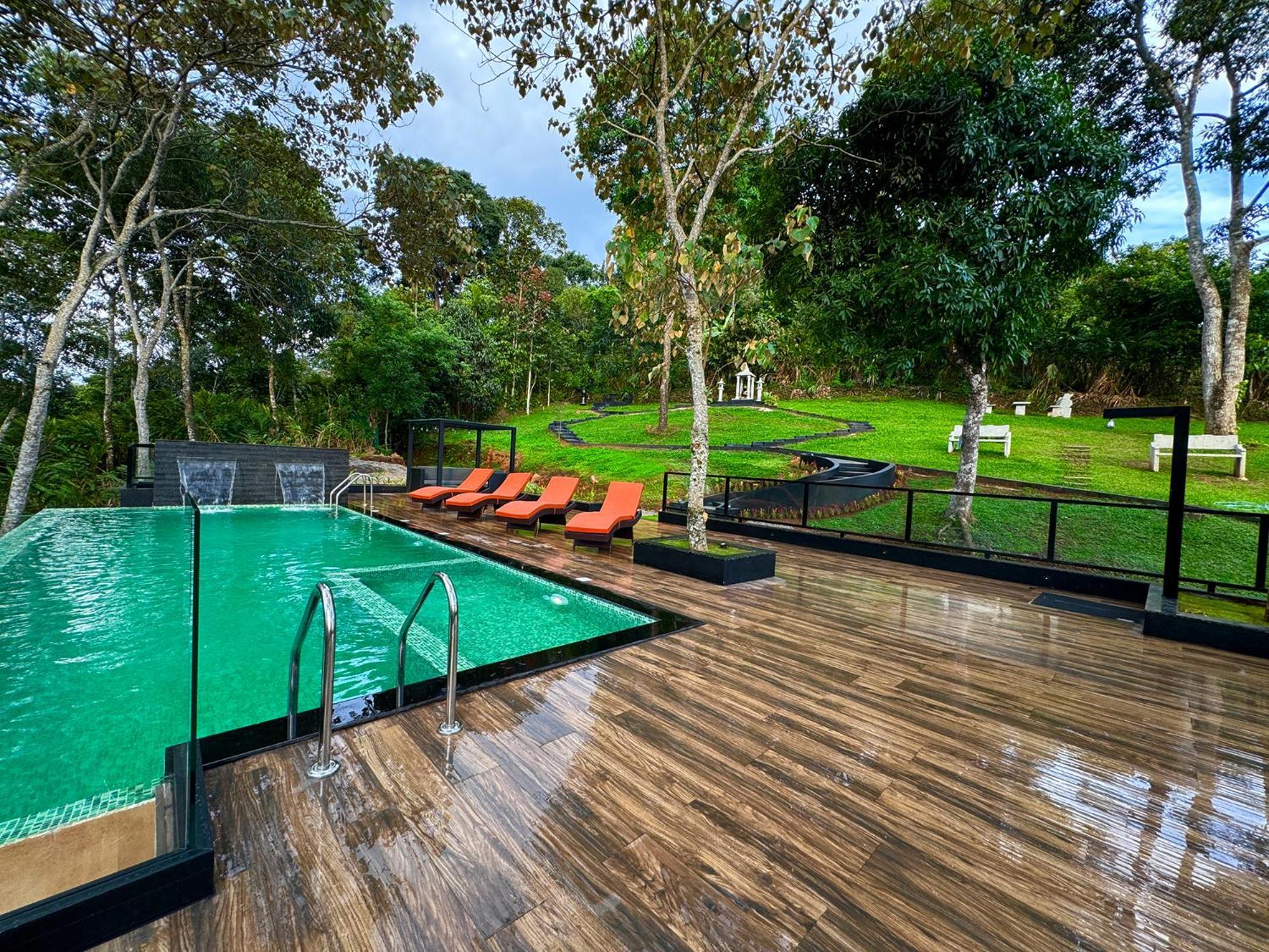 Viceroy Luxury Mountain Resort And Spa Munnar Eksteriør billede